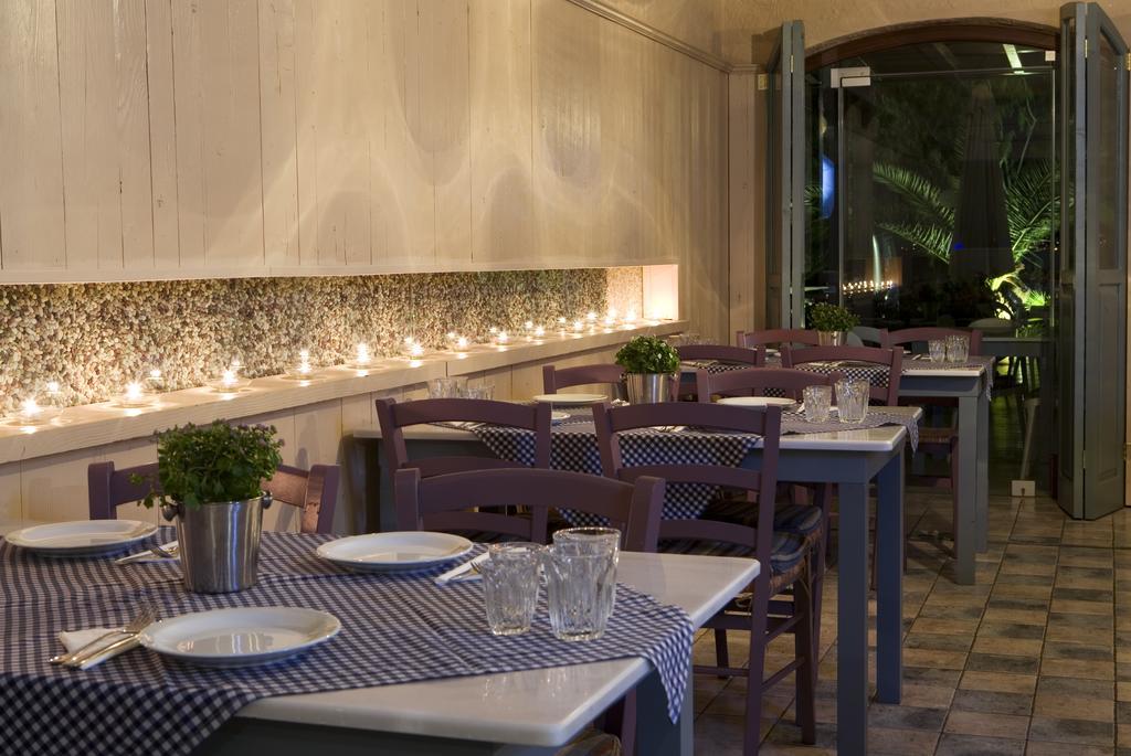 Valis Resort Hotel Vólos Extérieur photo Restaurant in Athens