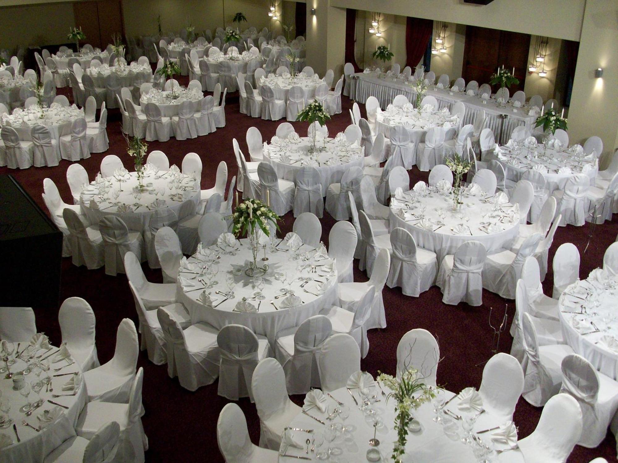 Valis Resort Hotel Vólos Extérieur photo A wedding reception